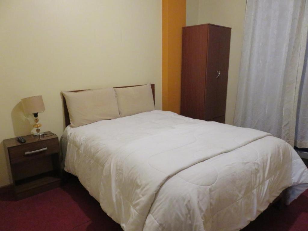 Bed and Breakfast Marlon'S House Puno-Peru Екстер'єр фото